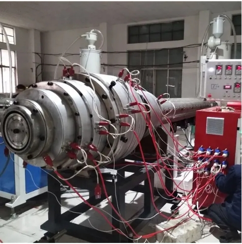 Paano mapanatili ang normal na operasyon ng mga kagamitan sa pipe?